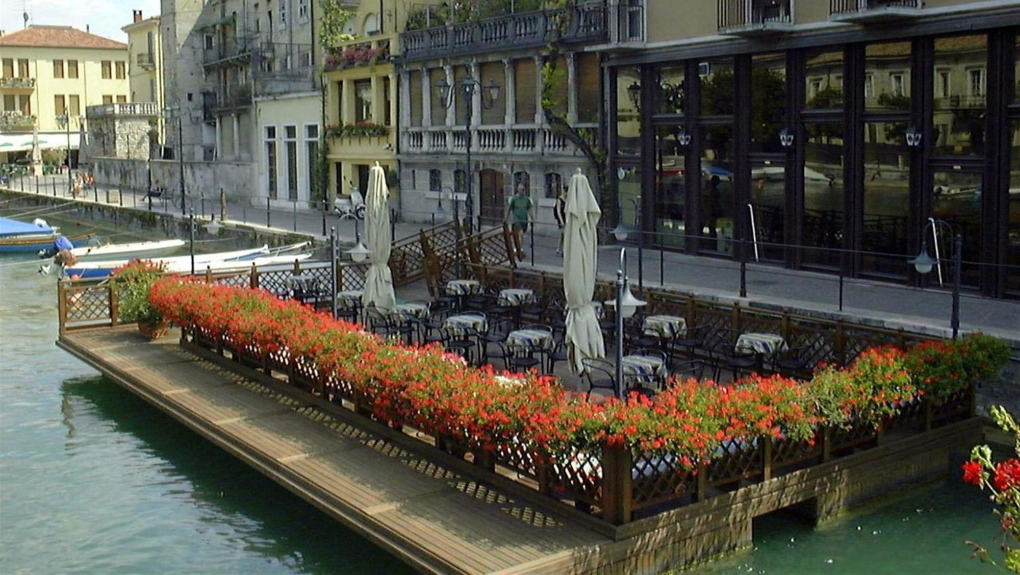 Appartamento Peschiera Peschiera del Garda Bagian luar foto
